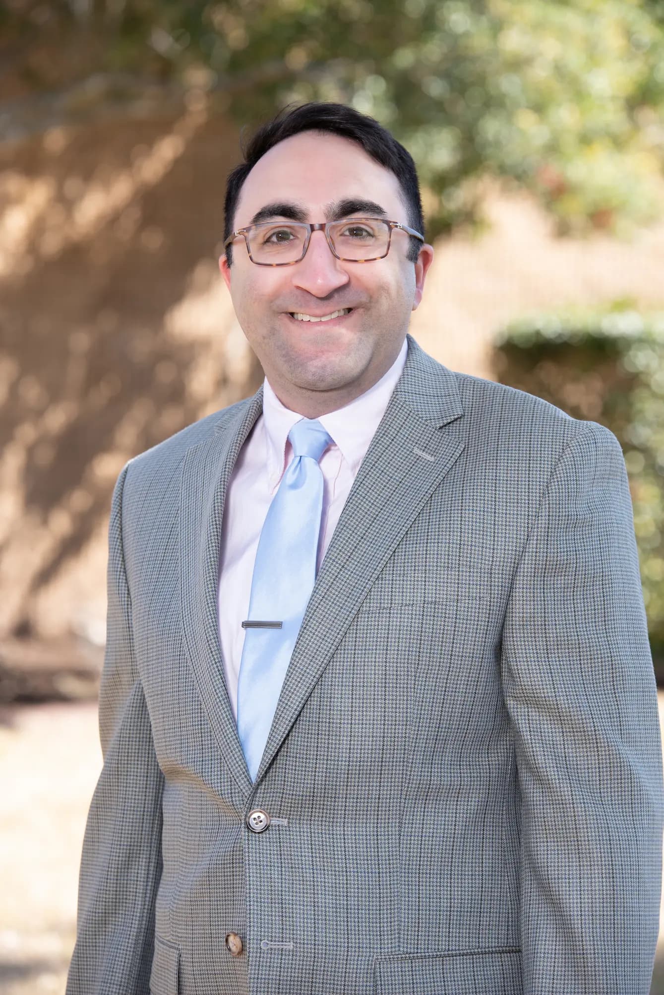 Sean Nayebi-Oskoui headshot